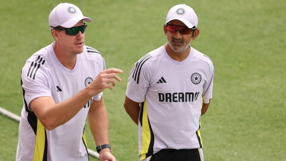 The team of assistant coaches, Morne Morkel one of them, oversaw the team's training in Gautam Gambhir's absence