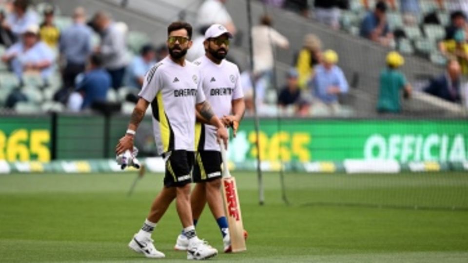 Virat Kohli and Rohit Sharma take stock before the game