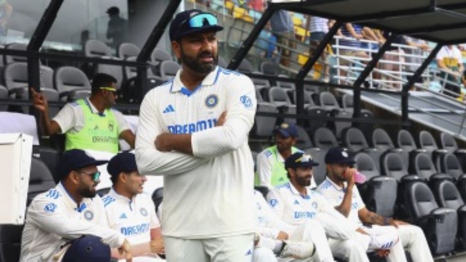 Rohit Sharma and Co wait for play to begin