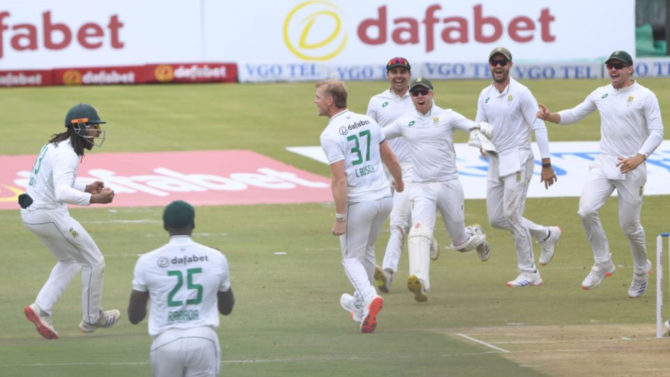 Corbin Bosch's first-ball strike sparks off celebrations in the South African camp