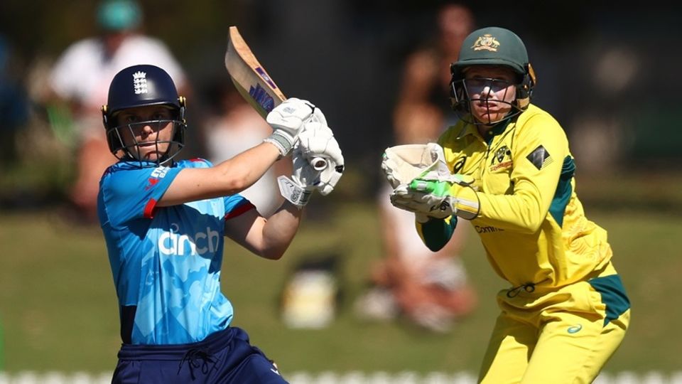 Amy Jones has battled with the bat for England, but fell short in careless circumstances in Melbourne