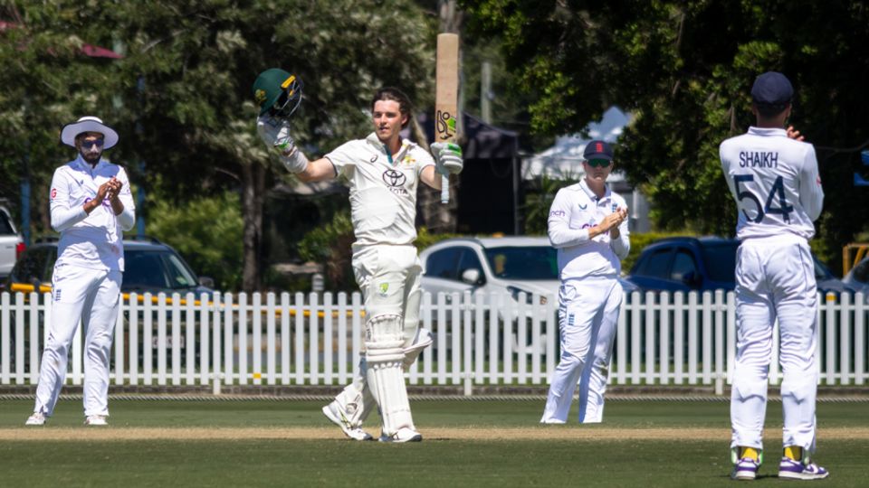 Tim Ward acknowledges reaching his hundred