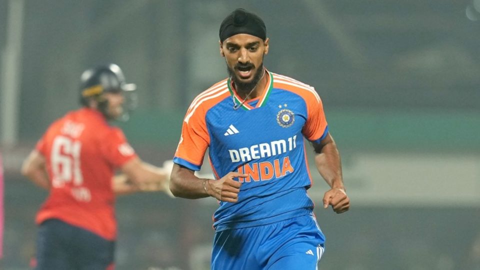 Arshdeep Singh produced a double-strike with the new ball at Eden Gardens