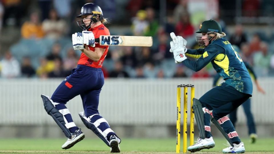 Heather Knight pulls through the leg-side during her battling innings