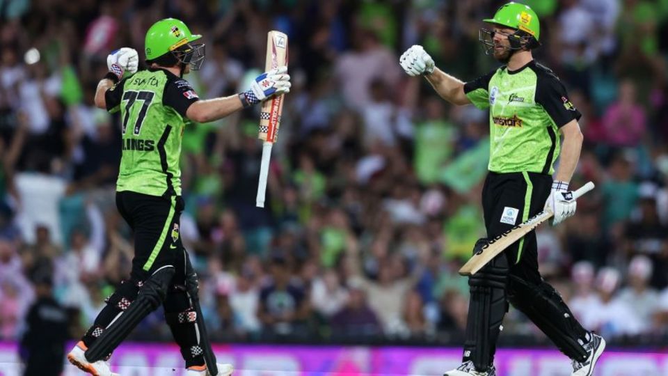 Sam Billings and Nathan McAndrew celebrate victory