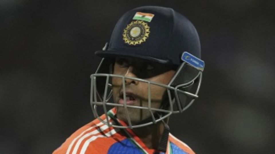 Suryakumar Yadav departed for 14 off 7 balls