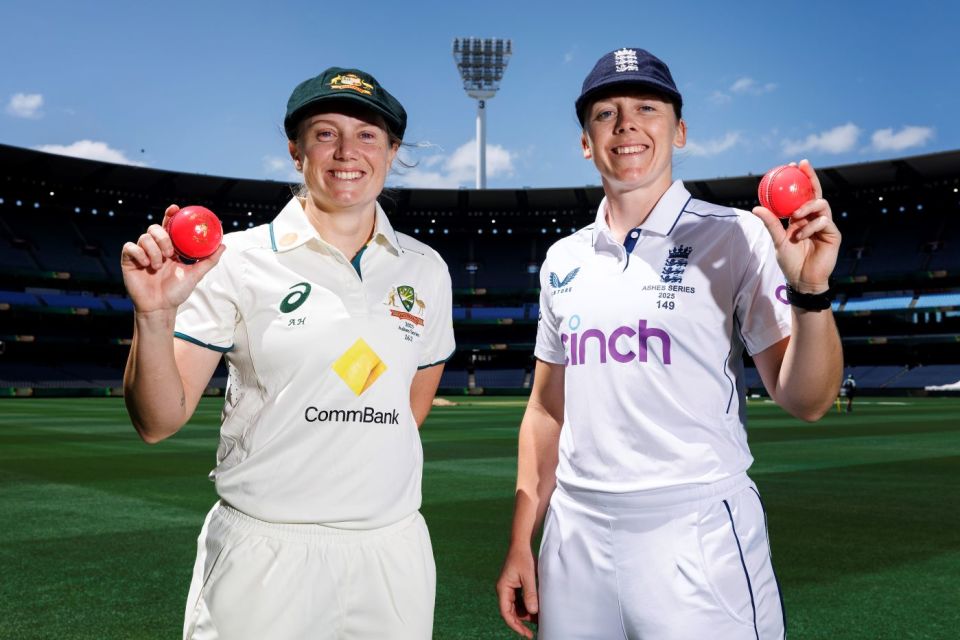 Alyssa Healy and Heather Knight pose ahead of the day-night Ashes Test at the MCG