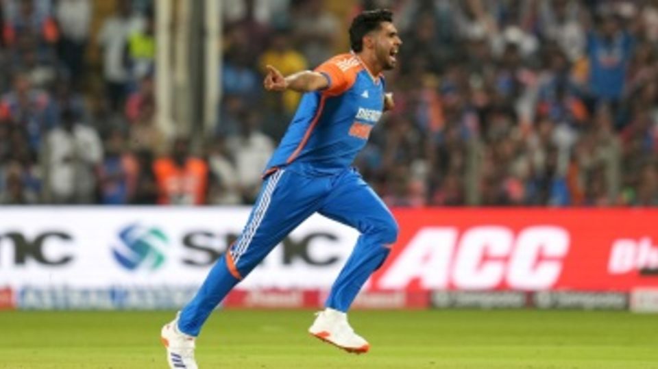 Harshit Rana came in as a concussion sub and dismissed Liam Livingstone