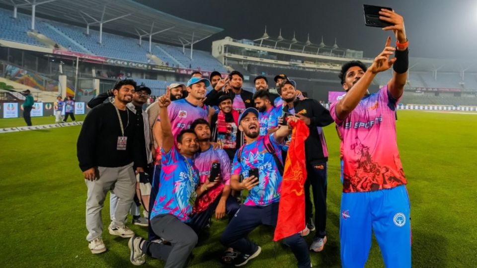 Chittagong Kings celebrate a thrilling win that sealed their spot in the final of BPL 2025