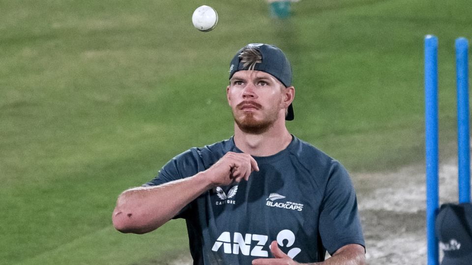 Glenn Phillips will be out of action for a "number of weeks"
