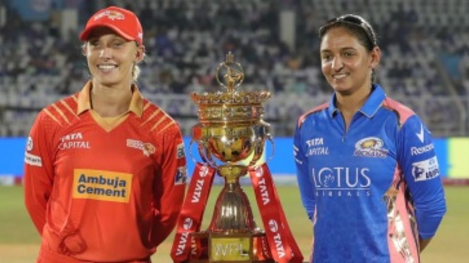 Ashleigh Gardner and Harmanpreet Kaur could also meet in the final