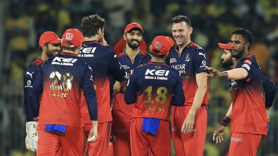 Josh Hazlewood gave RCB a cracking start with the ball