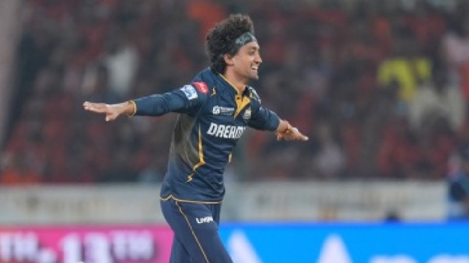 R Sai Kishore wheels away after getting rid of Heinrich Klaasen