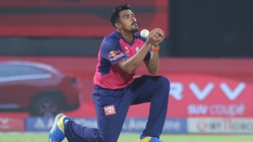 Maheesh Theekshana drops a catch