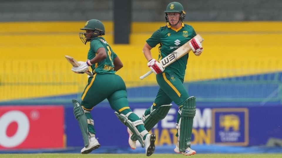 Nondumiso Shangase and Annerie Dercksen added 70 runs for the fifth wicket