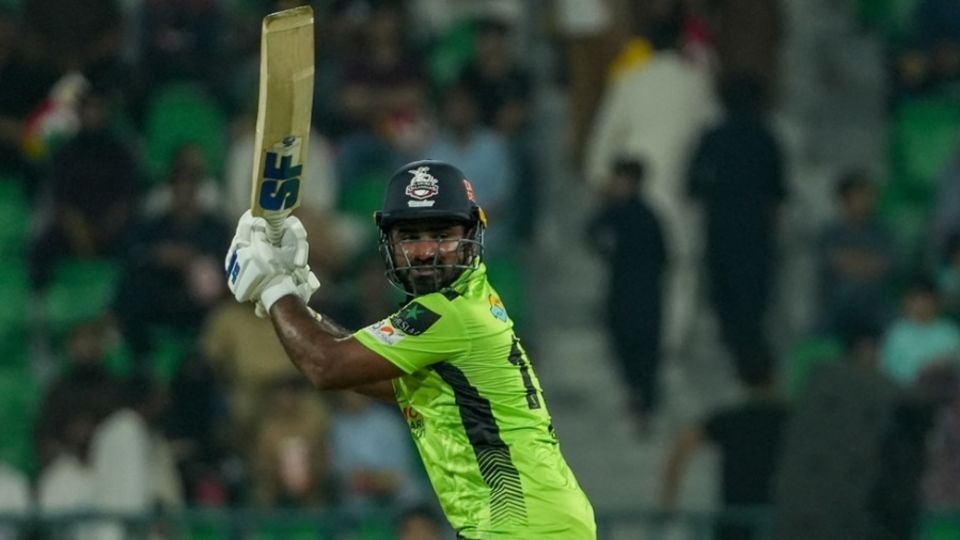 Kusal Perera hit two sixes