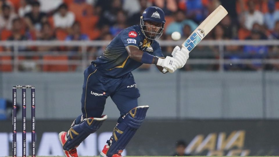 Gujarat Titans traded Sherfane Rutherford to Mumbai Indians