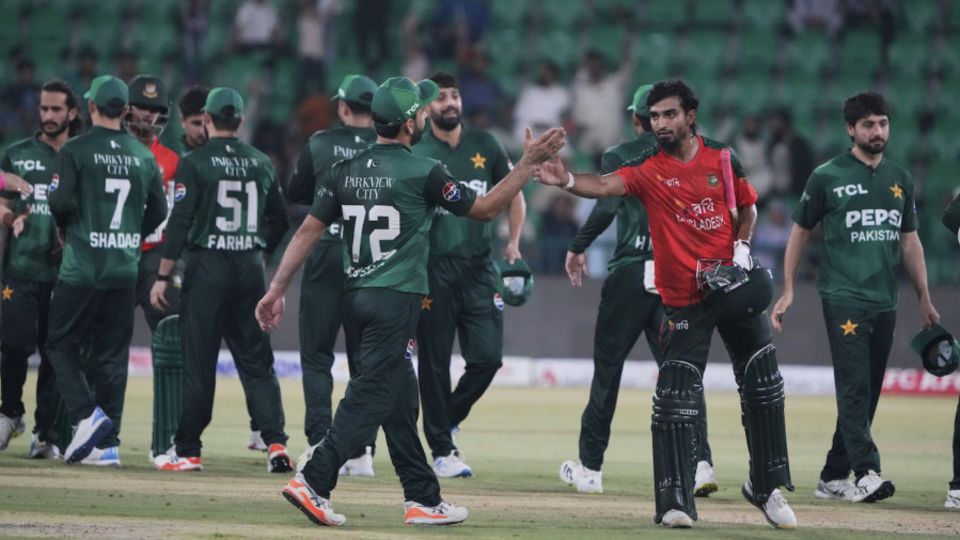 Tanzim Hasan was a lone bright spot with the bat for Bangladesh in the second T20I