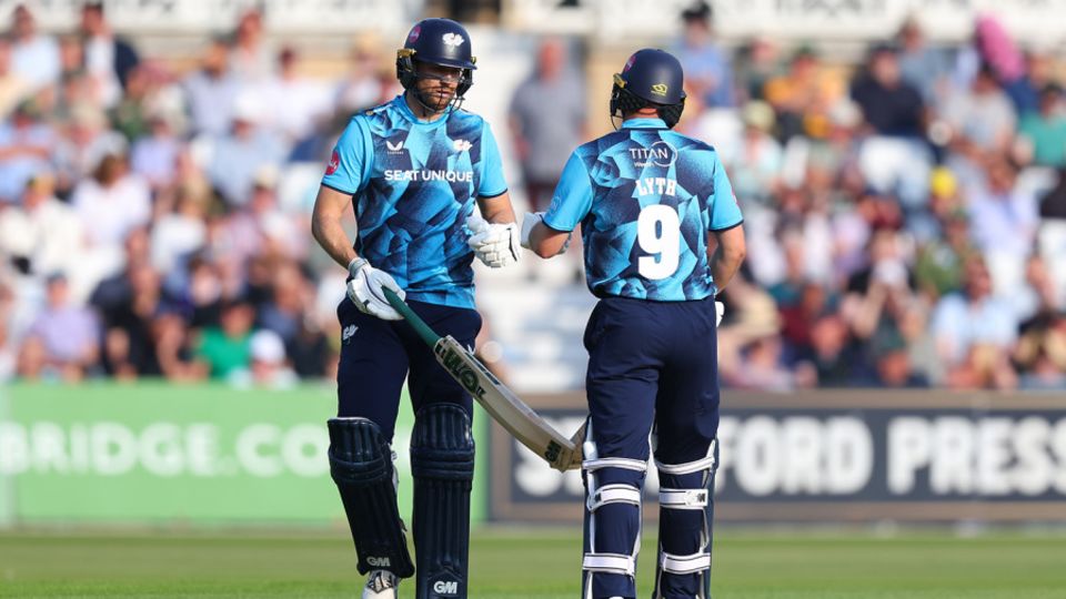 Dawid Malan and Adam Lyth bring up their 50 partnership