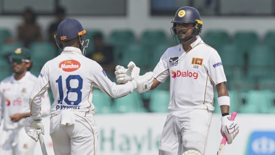 Dinesh Chandimal and Pathum Nissanka forged a 194-run stand for the second wicket