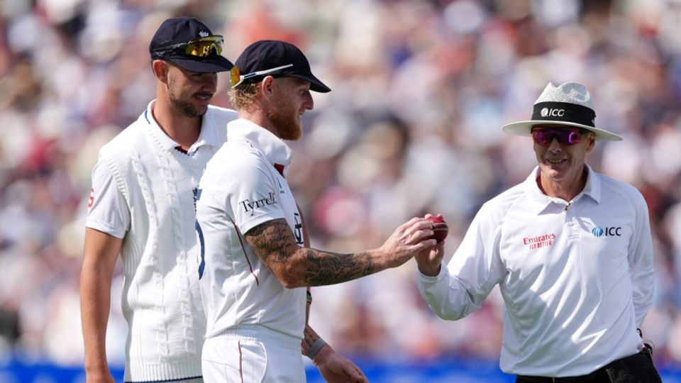 Ben Stokes has a word with the umpire about the condition of the ball