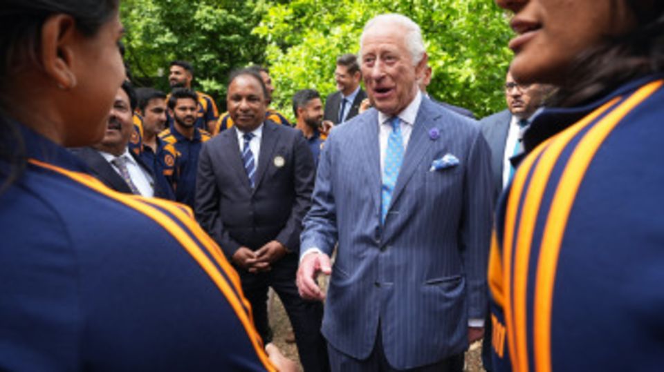 King Charles has a chat with India's players