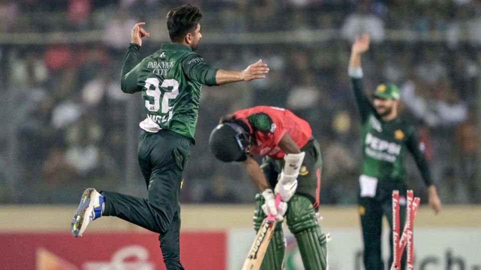 Salman Mirza ran through Bangladesh's top order