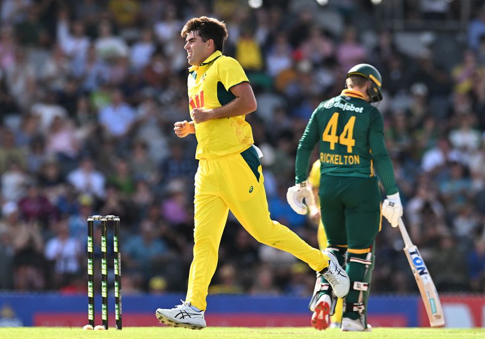 Xavier Bartlett has been an exciting new-ball prospect for Australia, but more in white-ball cricket, and he isn't exactly express