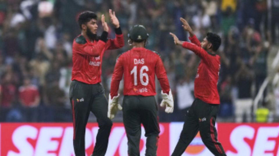 Rishad Hossain celebrates his wicket