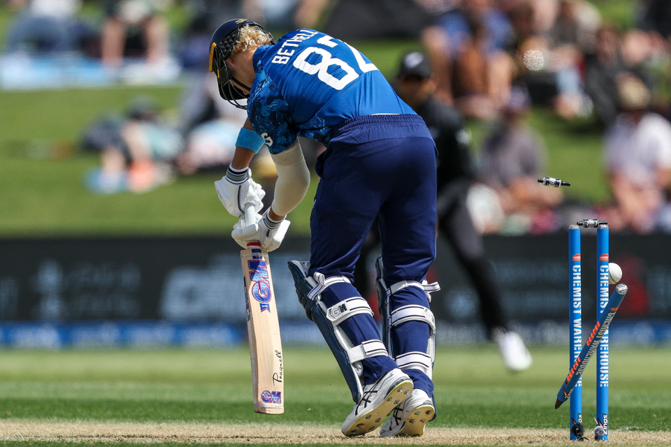 Jacob Bethell joined England's top-order collapse