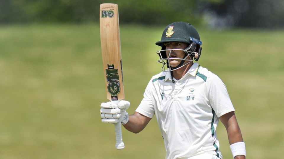 Zubayr Hamza followed his first-innings 66 with an attractive 37 in the second