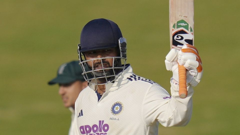 Rishabh Pant found his gears to score a half-century