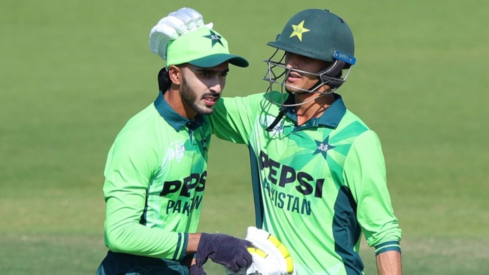 Sameer Minhas and Ahmed Hussain put on 293 for the third wicket