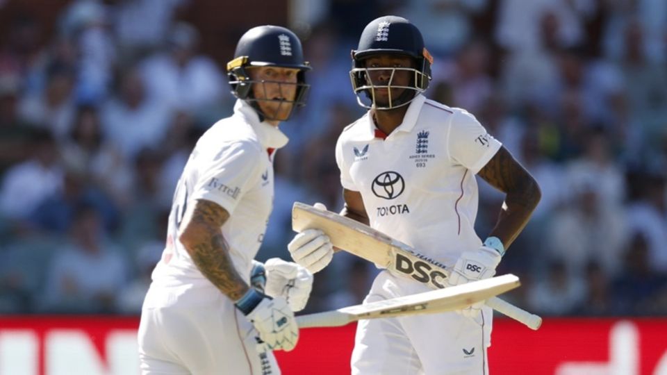 Ben Stokes and Jofra Archer ensured England went into stumps with two wickets in hand