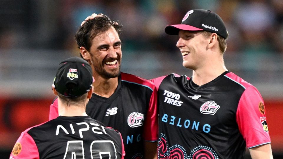 Mitchell Starc finished with four wickets