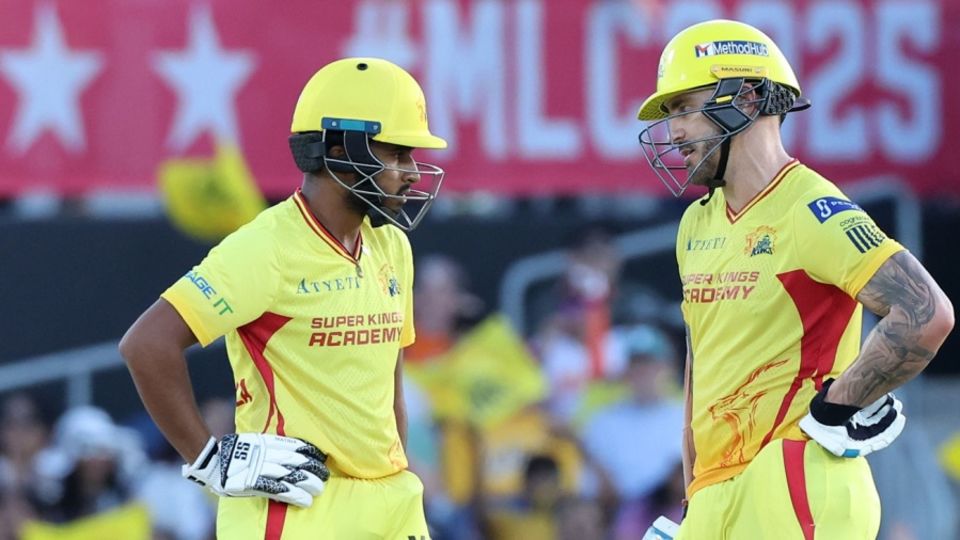 Saiteja Mukamalla and Faf du Plessis get together during an MLC match