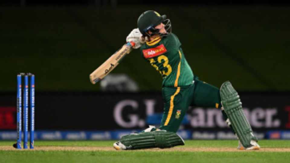 Kayla Reyneke hit a last-ball six to seal the match for South Africa
