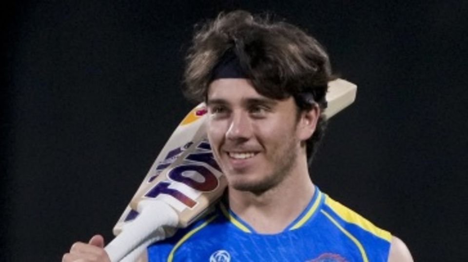Dewald Brevis at a training session