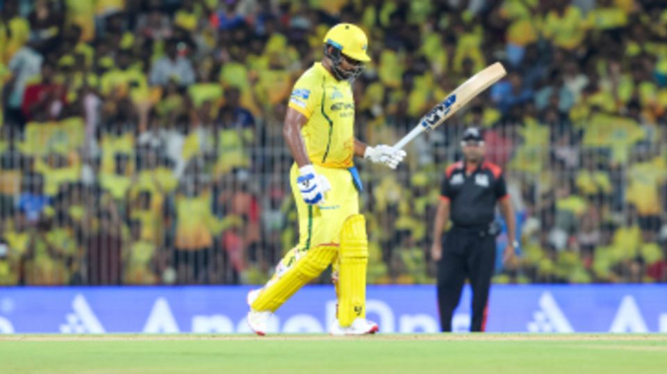 Sanju Samson brought up his first fifty in yellow