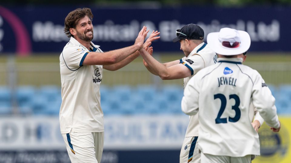 Ben Aitchison impressed with the bat once more