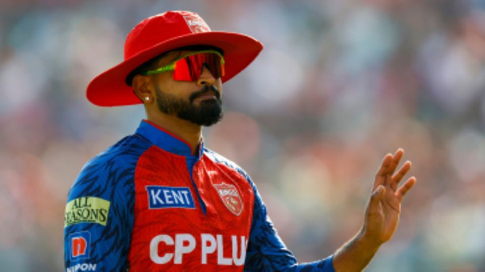 Shreyas Iyer had another frustrating outing as captain in the bowling innings