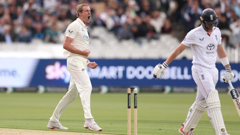 Kyle Jamieson roars after knocking out Jamie Smith's off stump
