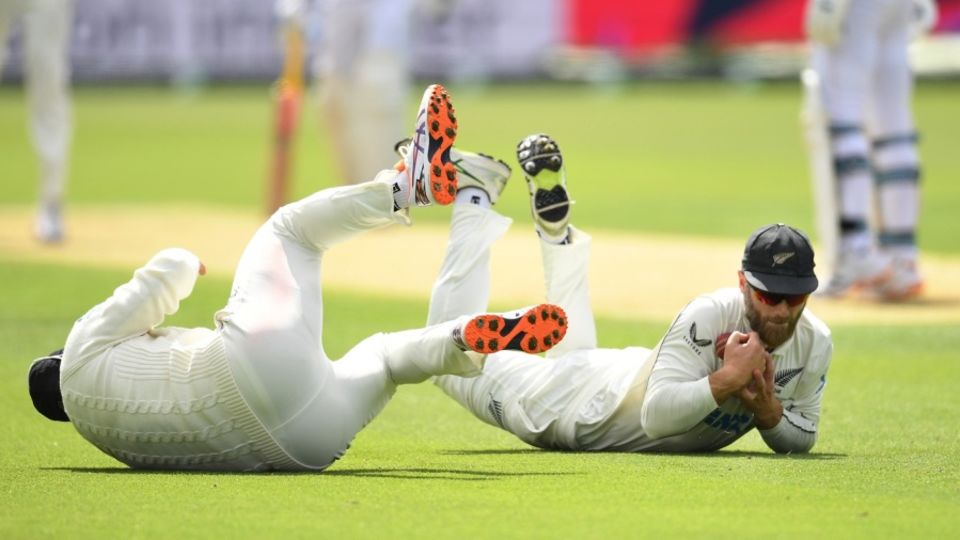 A one-handed worldie from Kane Williamson removed Ben Stokes