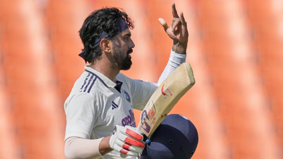 KL Rahul goes into rock mode to celebrate his century