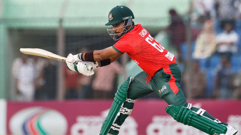 Fil photo: Parvez Hossain Emon fought for Bangladesh with 70