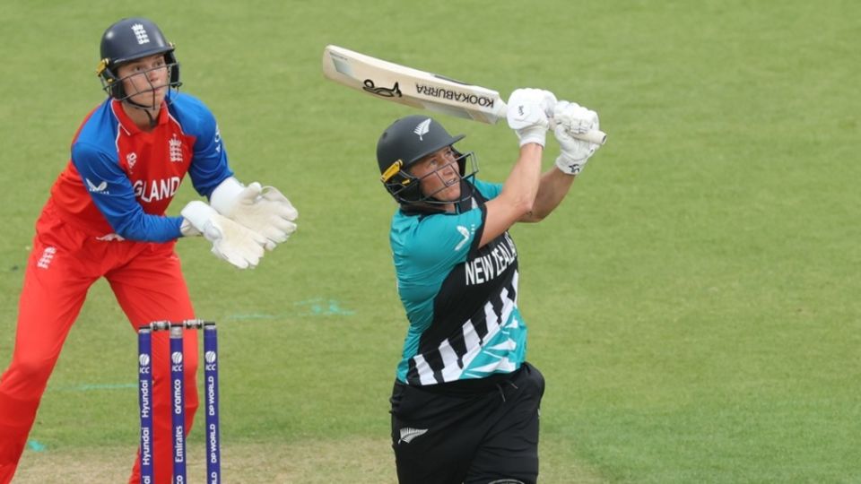 Sophie Devine struck 30 off 14 in what was her last innings in international cricket