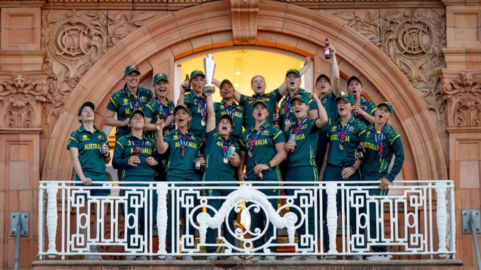 Australia celebrate in Lord's famous away balcony