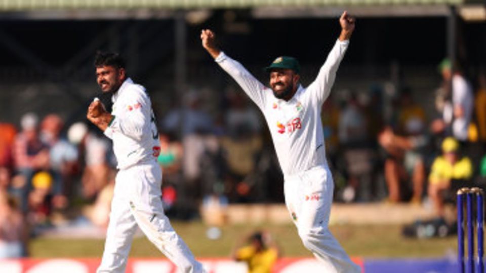 Mehidy Hasan Miraz (left) claimed a huge return catch off Steven Smith