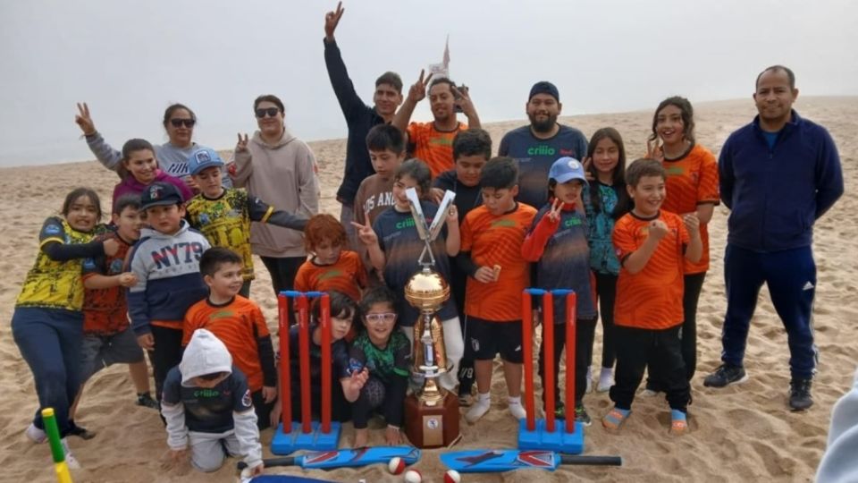The winners of the Beach Cricket competition 2025 held at Viña del Mar