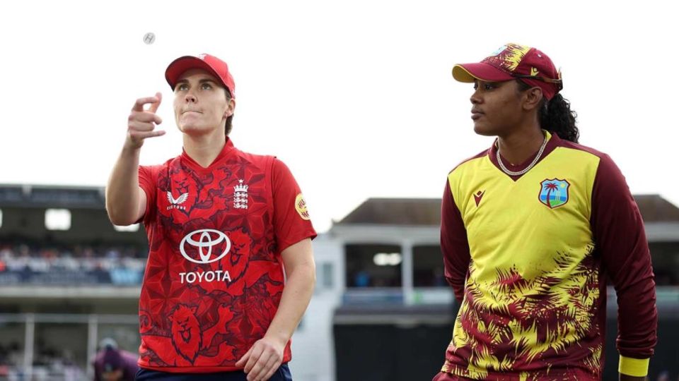 Captains Nat Sciver-Brunt and Hayley Matthews unite for a coin toss